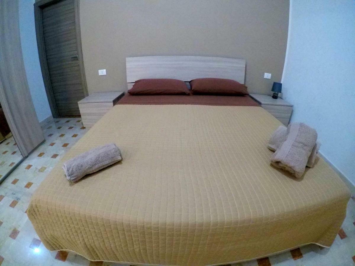 Welcome Home Apt. 2 Pozzallo Buitenkant foto